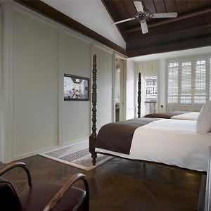Deluxe Family Suite